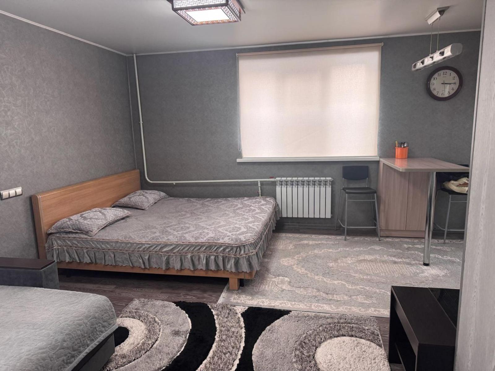 Ахметова 12 Apartamento Almaty Exterior foto